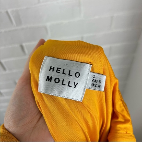 Elegant Orange Backless Dress - Picture 6 of 11